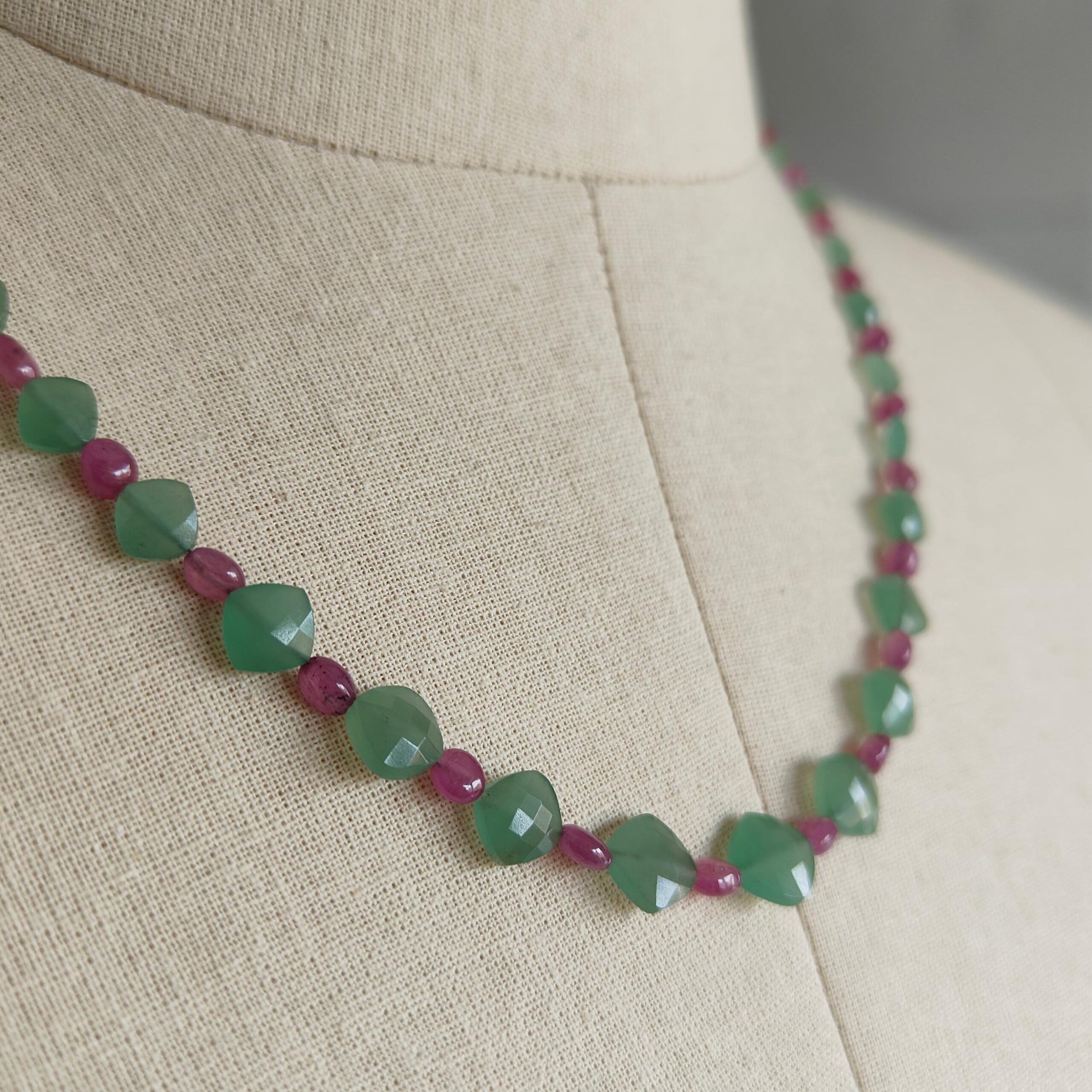 Ruby & Quartz Beads Necklace : 12.08gms 925 Sterling Silver Purple Ruby Green Quartz Briolette Faceted Plain Oval Cushion Necklace 18"