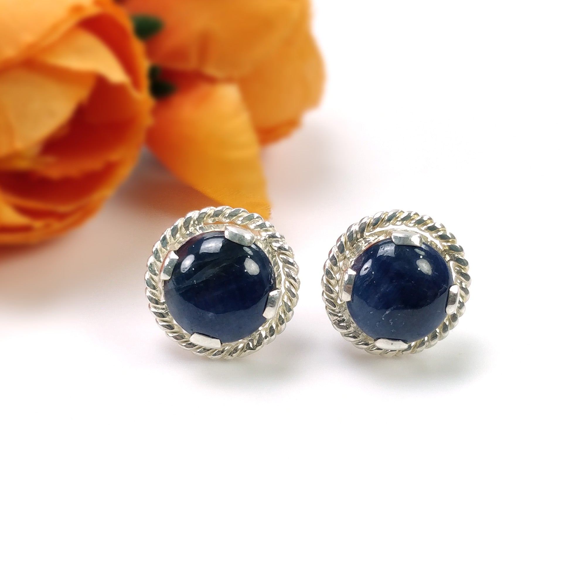 blue sapphire earring