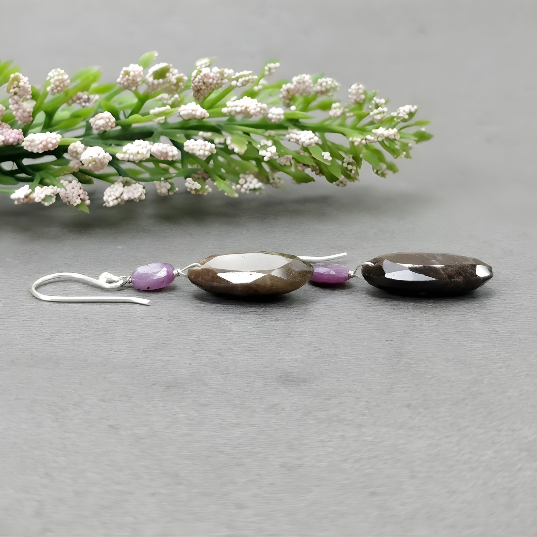 銀のイヤリング