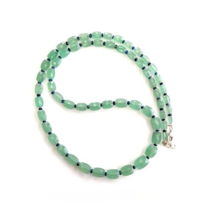 beads necklace