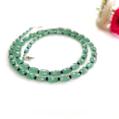 beads necklace