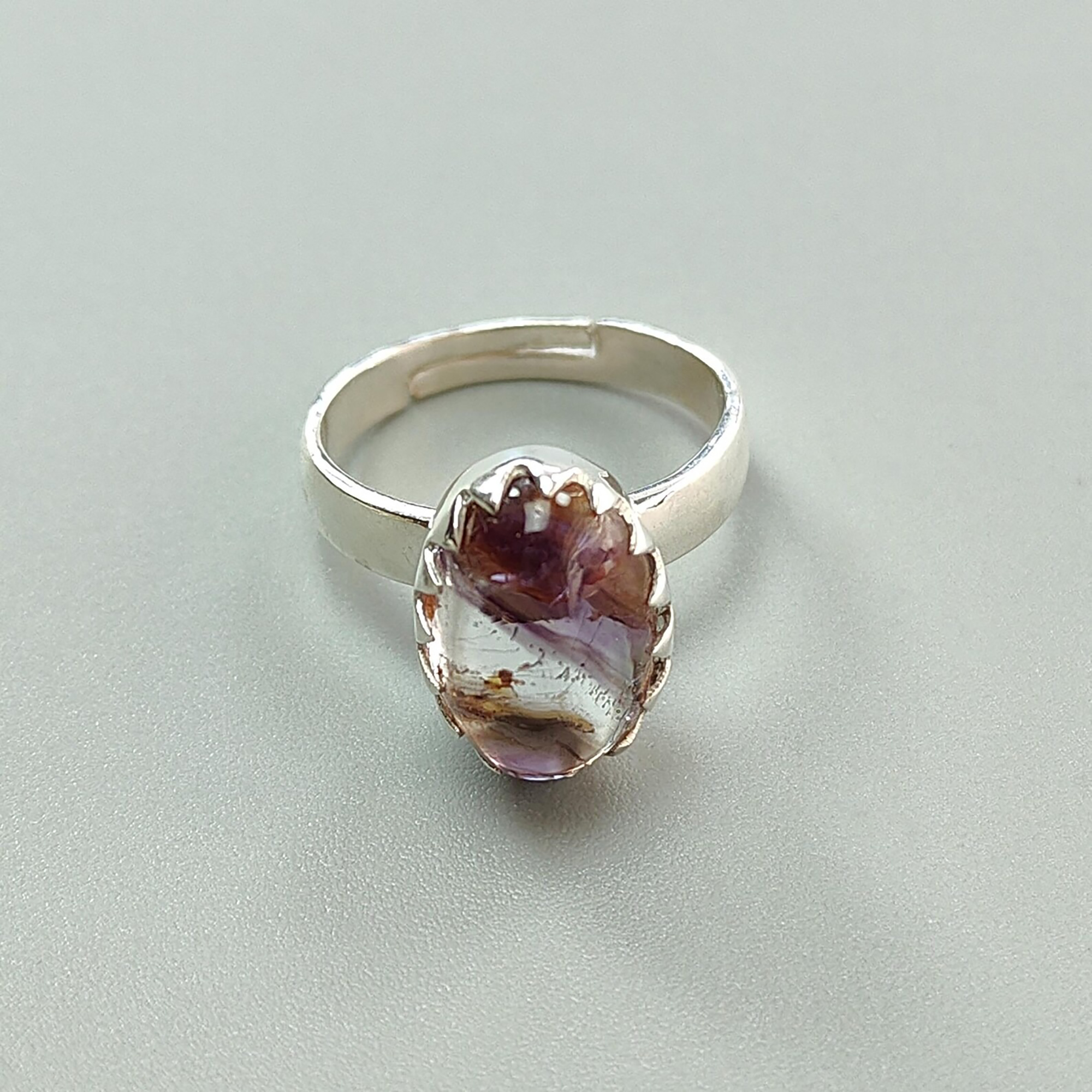 アメジストの指輪