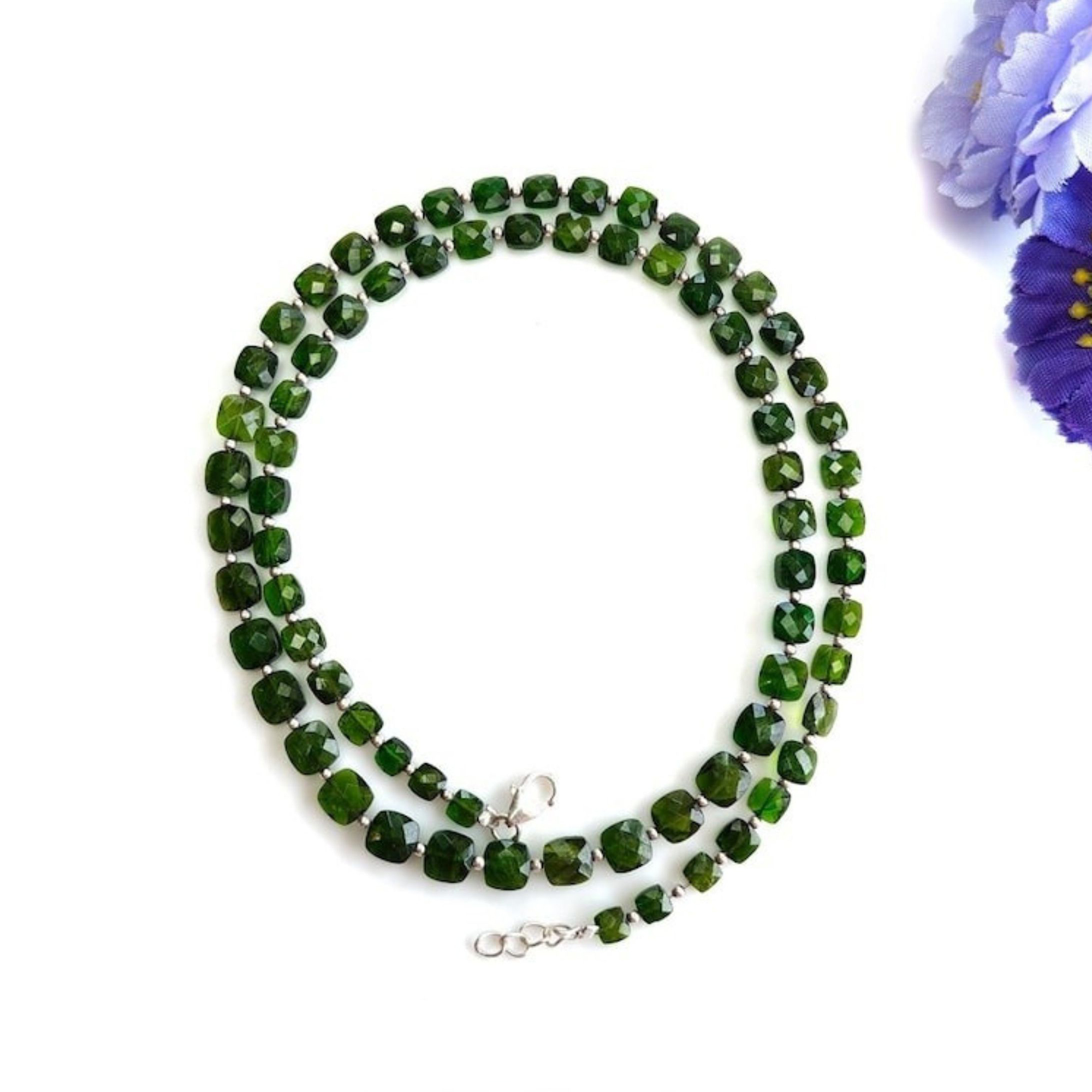 beads necklace