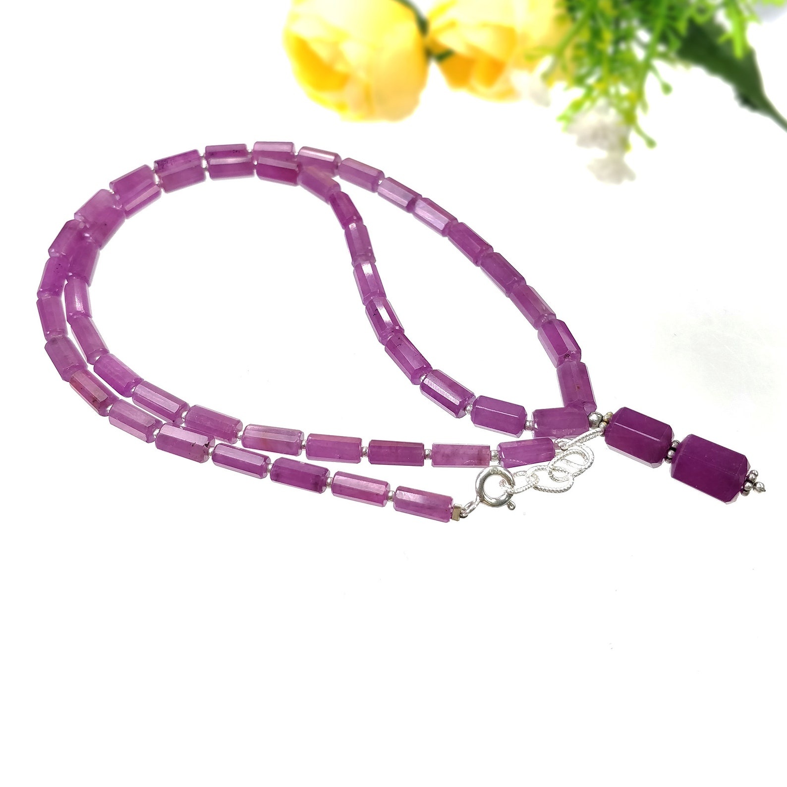 beads necklace