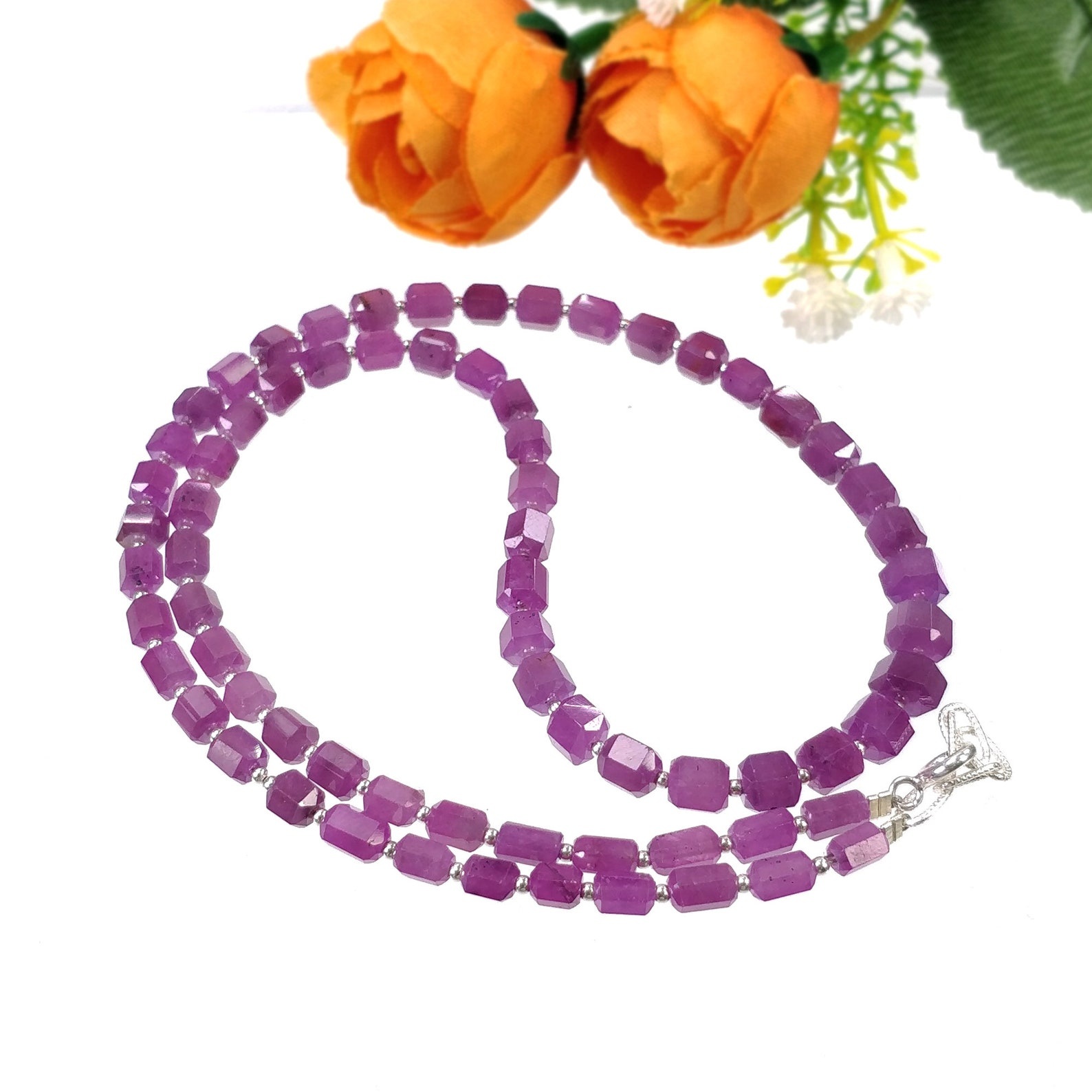 beads necklace