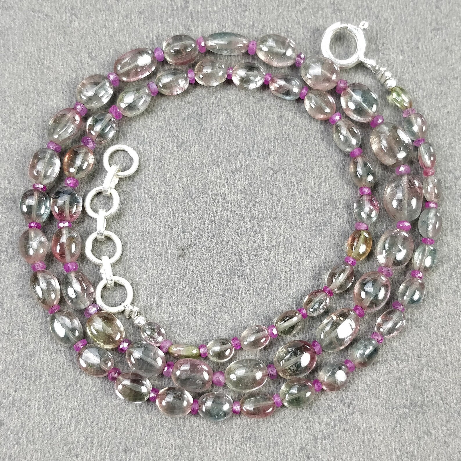 Collier en rubis