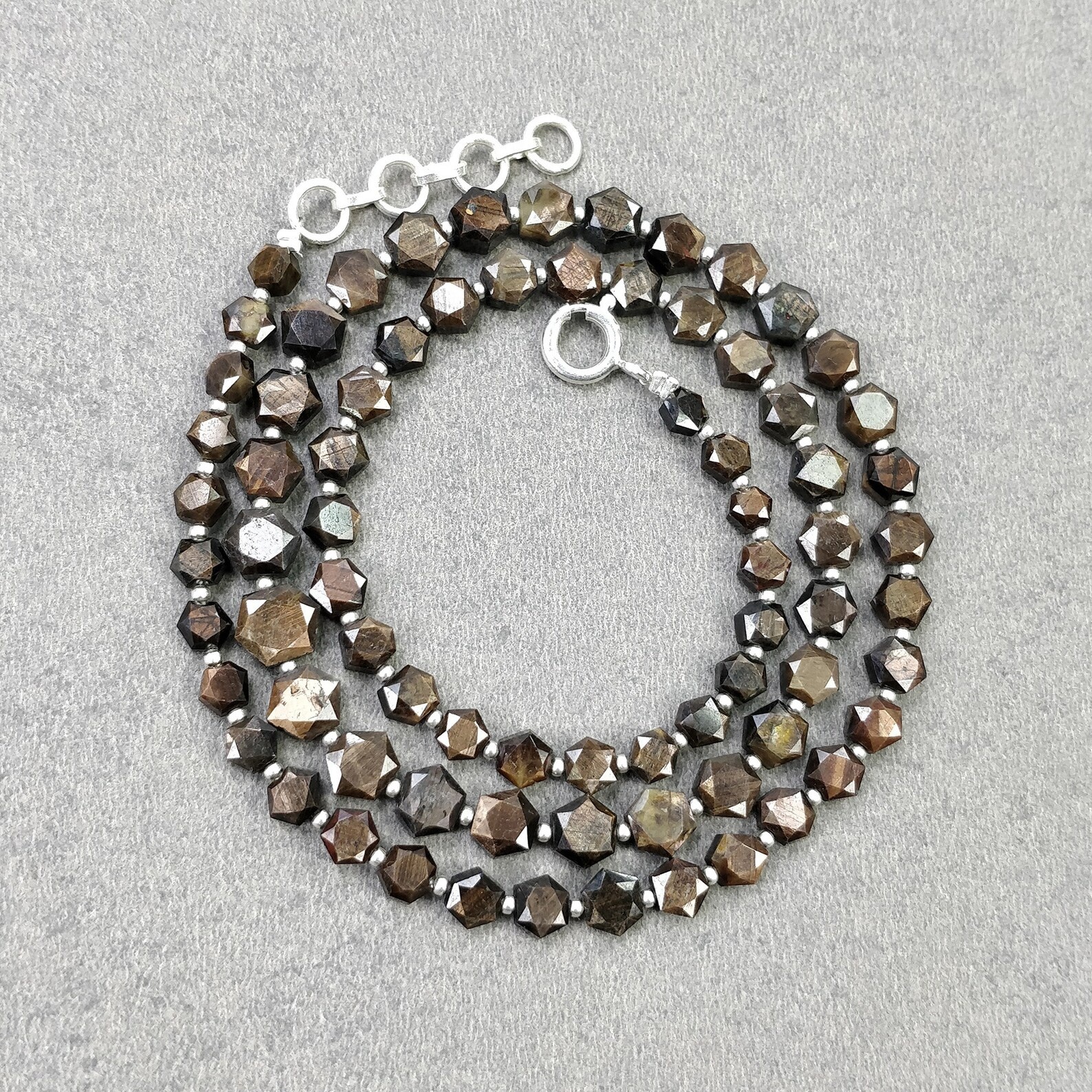 Collier en saphir