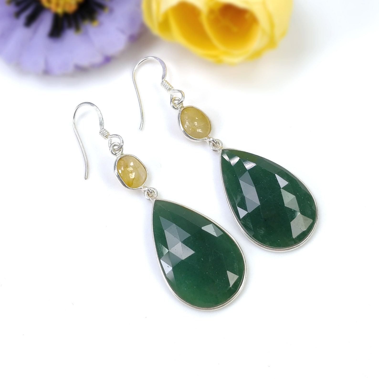 サファイアのイヤリング