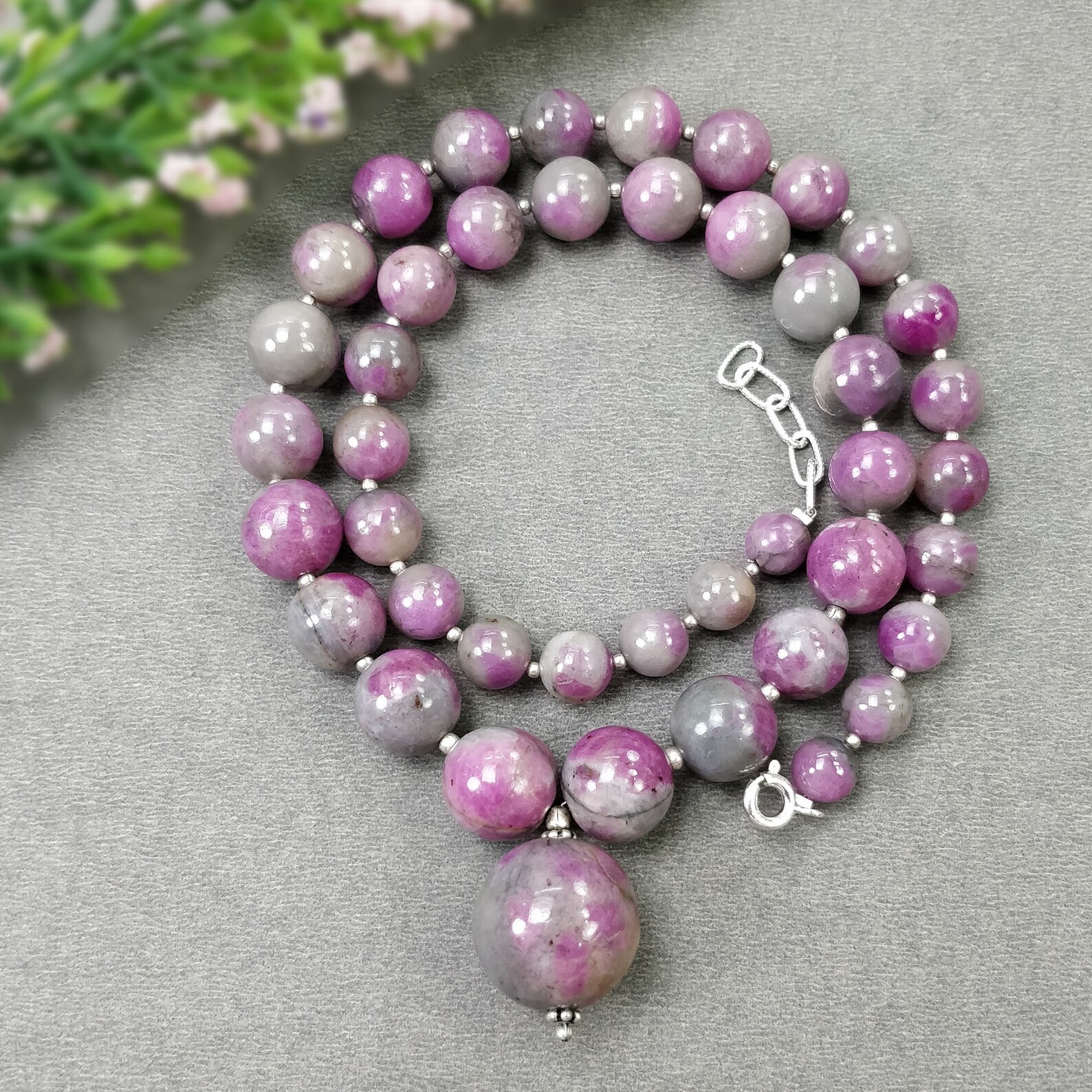 Collar elegante