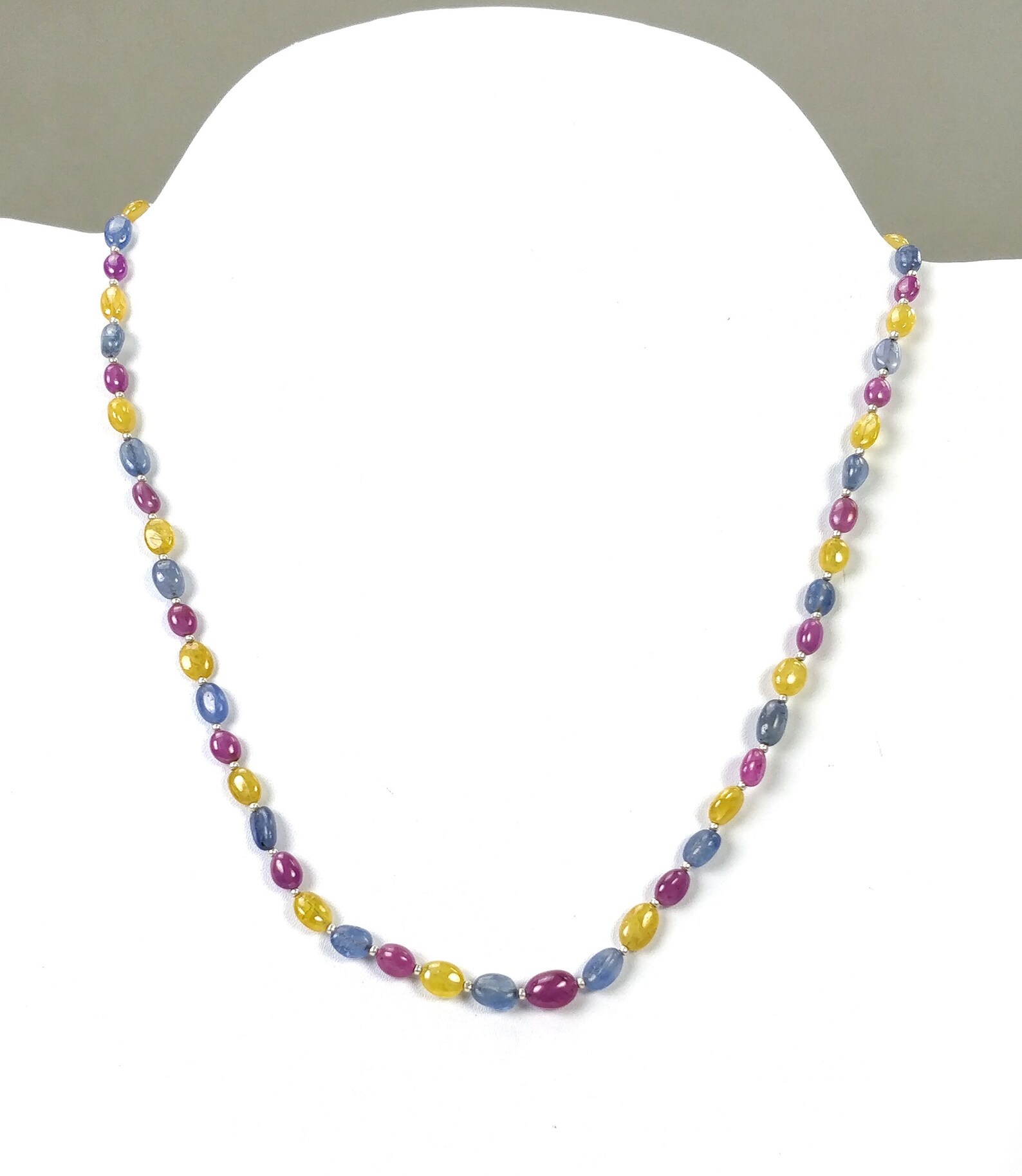 beads necklace