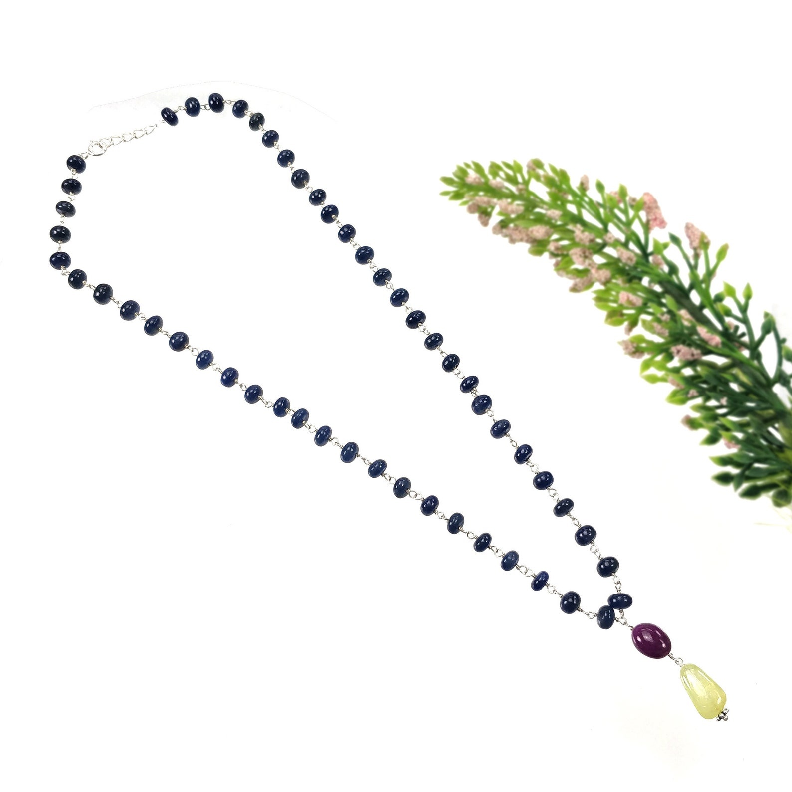 beads necklace