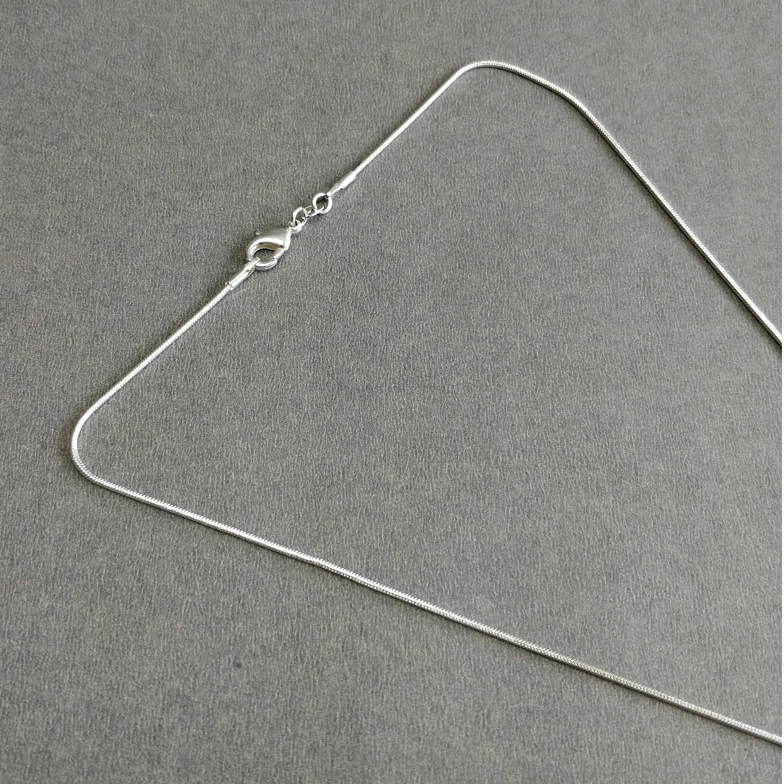 Collar fino