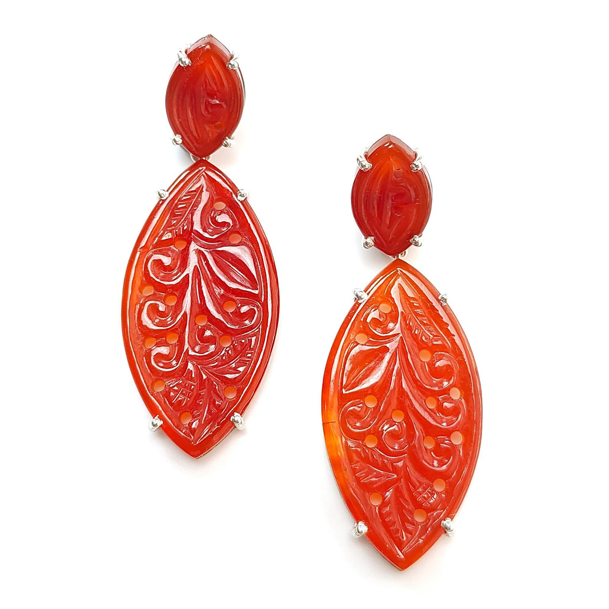 銀のイヤリング