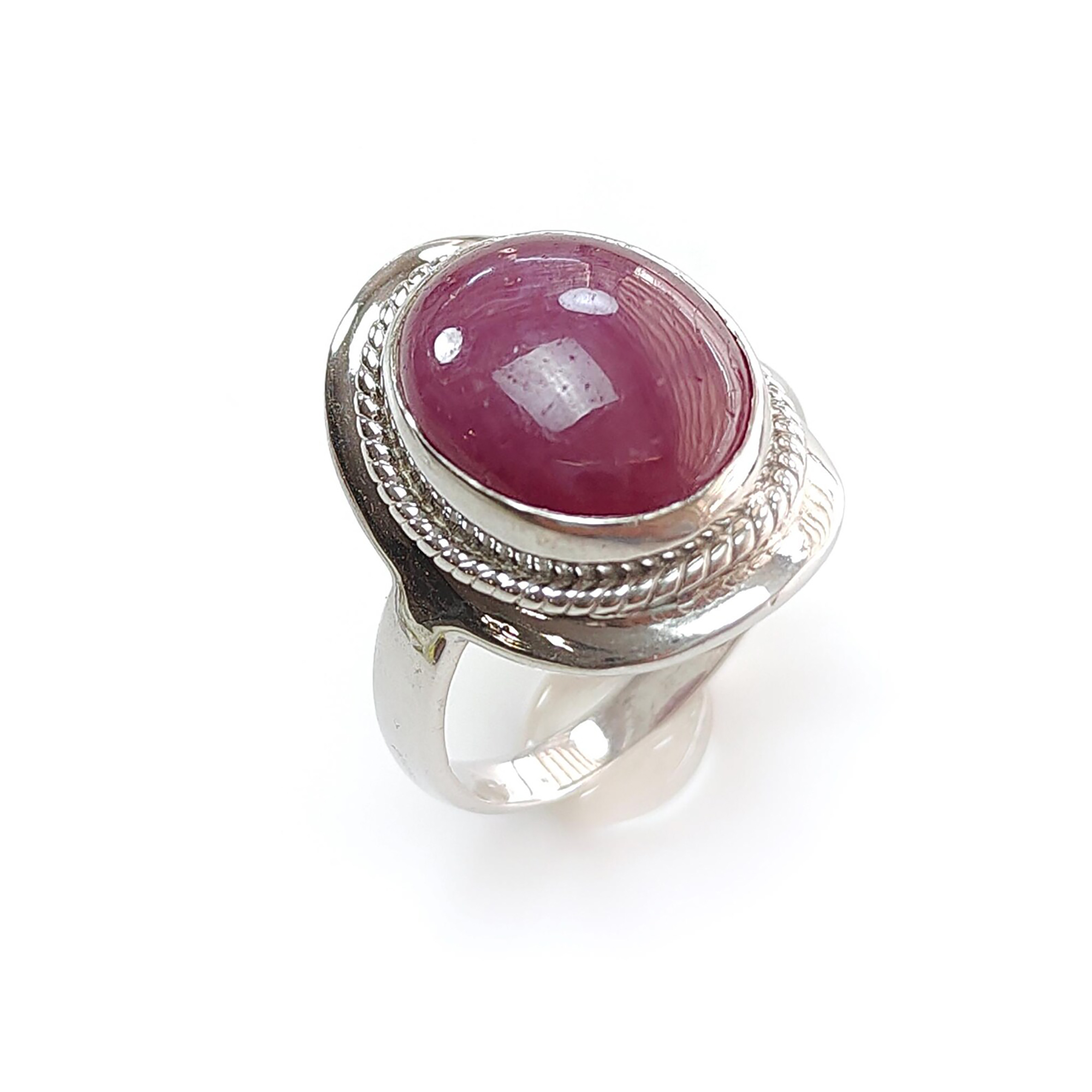 Anillo con piedra preciosa