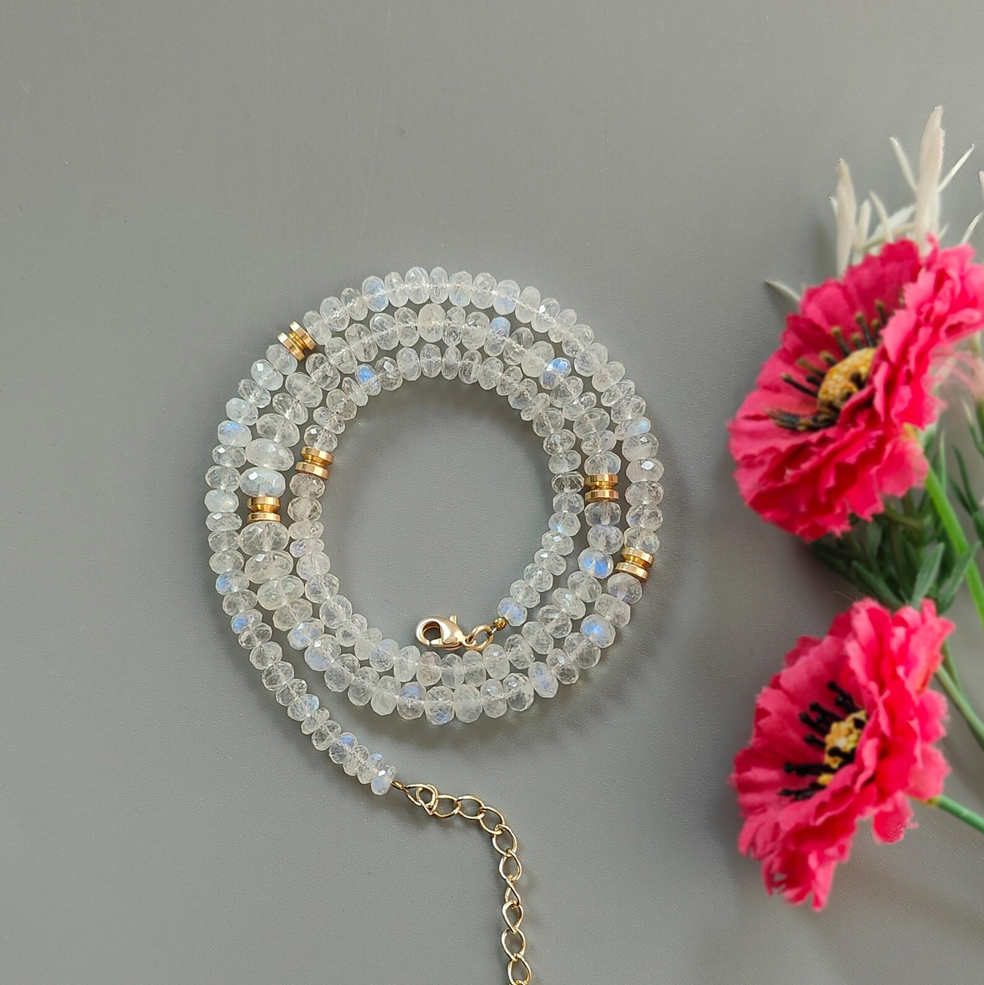 beads necklace