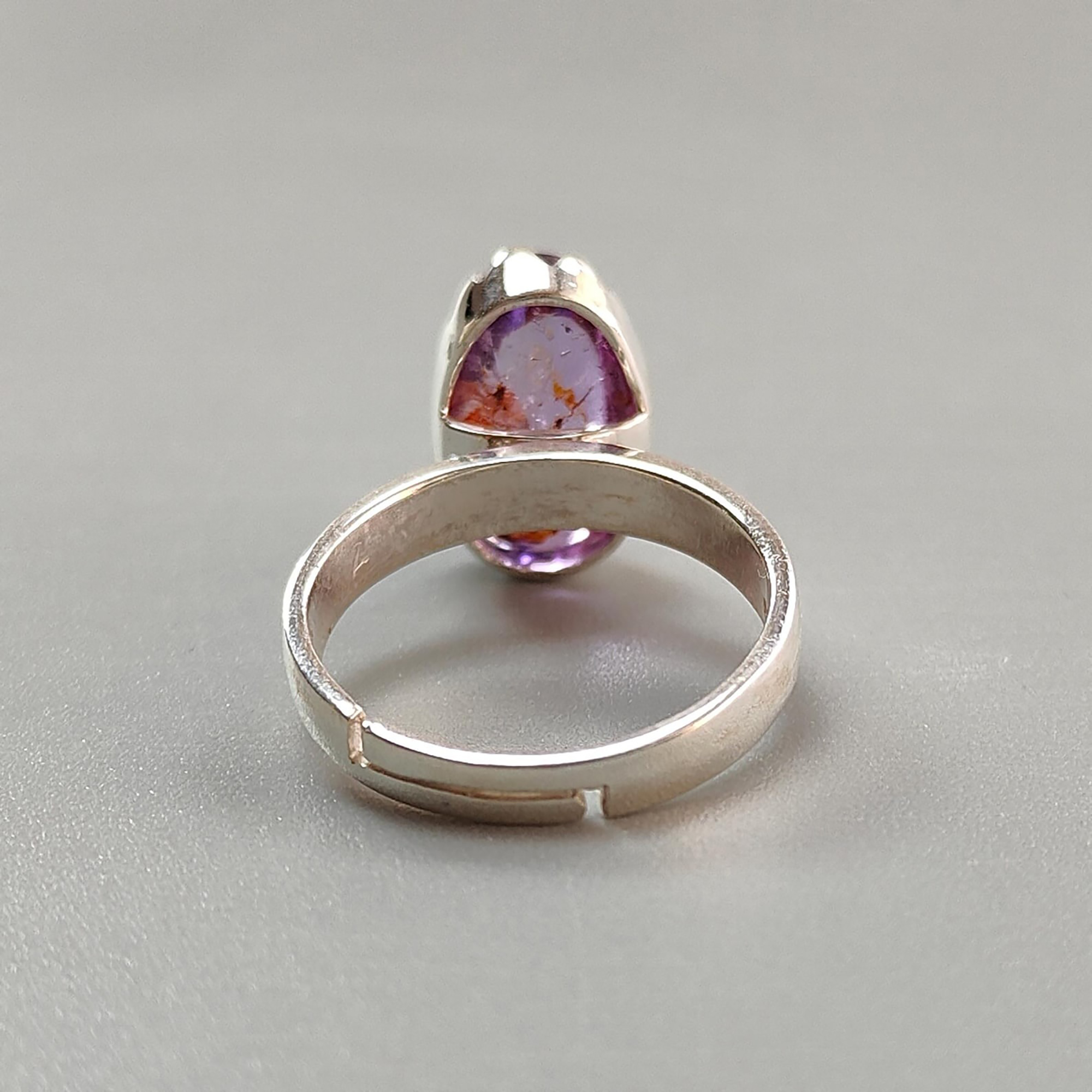 Bague sertie fermée