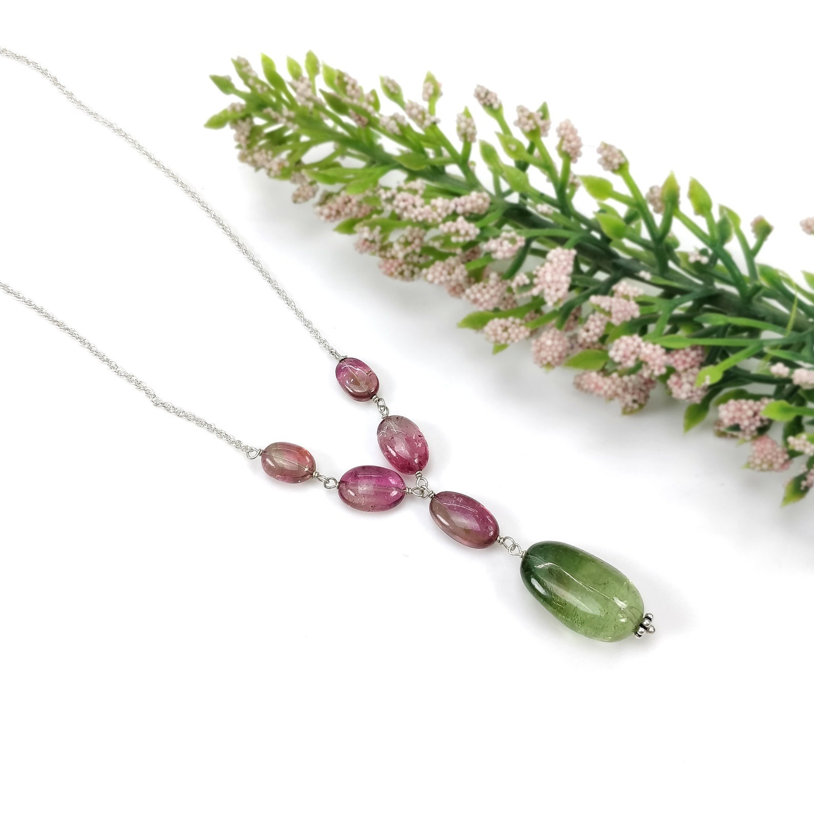 beads necklace