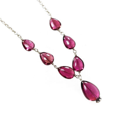 beads necklace