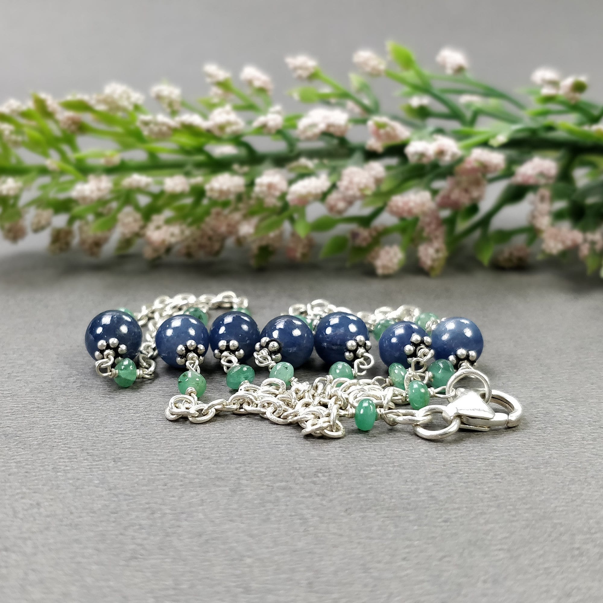 Collar de esmeraldas
