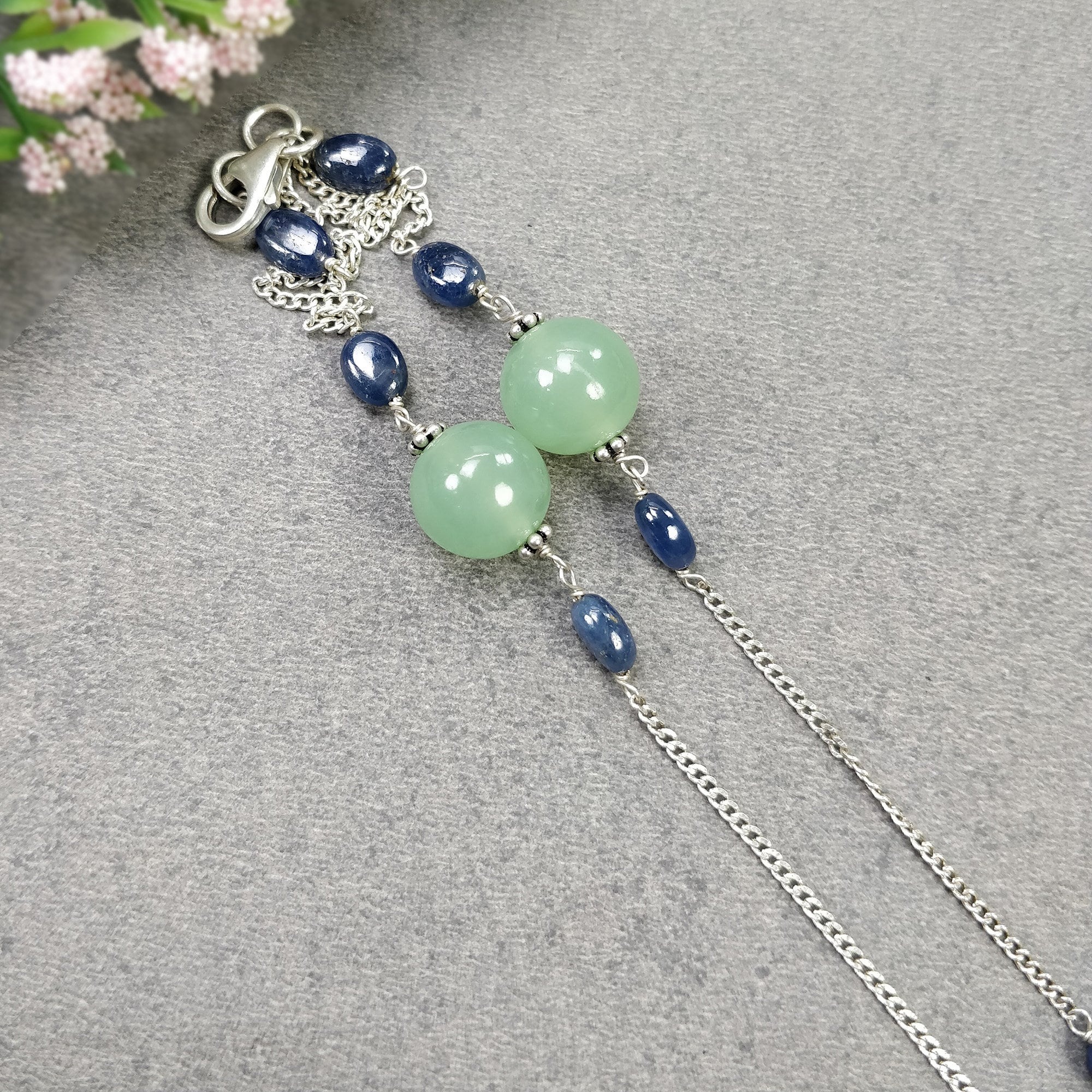 Collar elegante