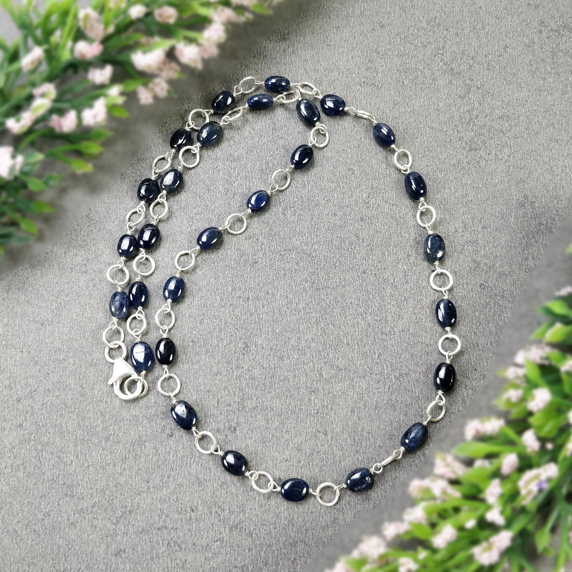 Collier en saphir