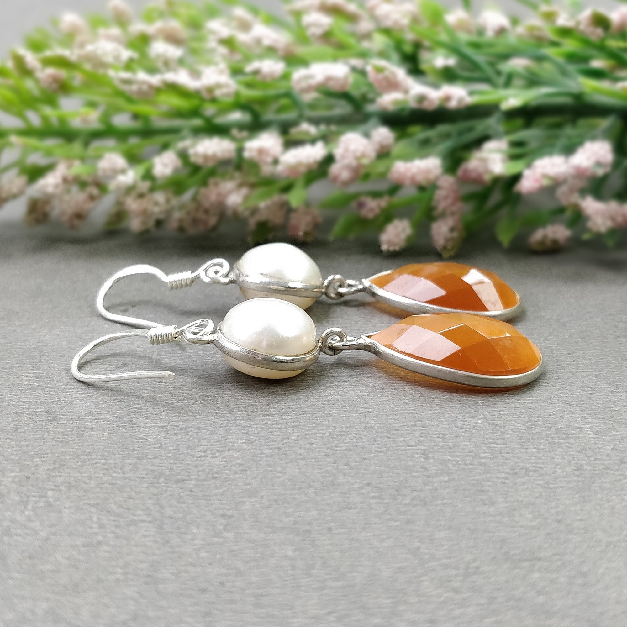 orecchini con pietre preziose