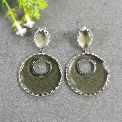 女性用イヤリング