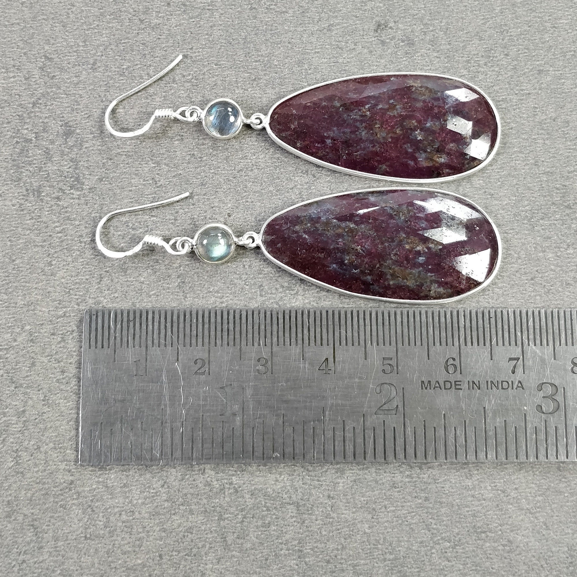 pietra preziosa naturale