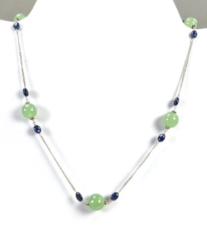 beads necklace