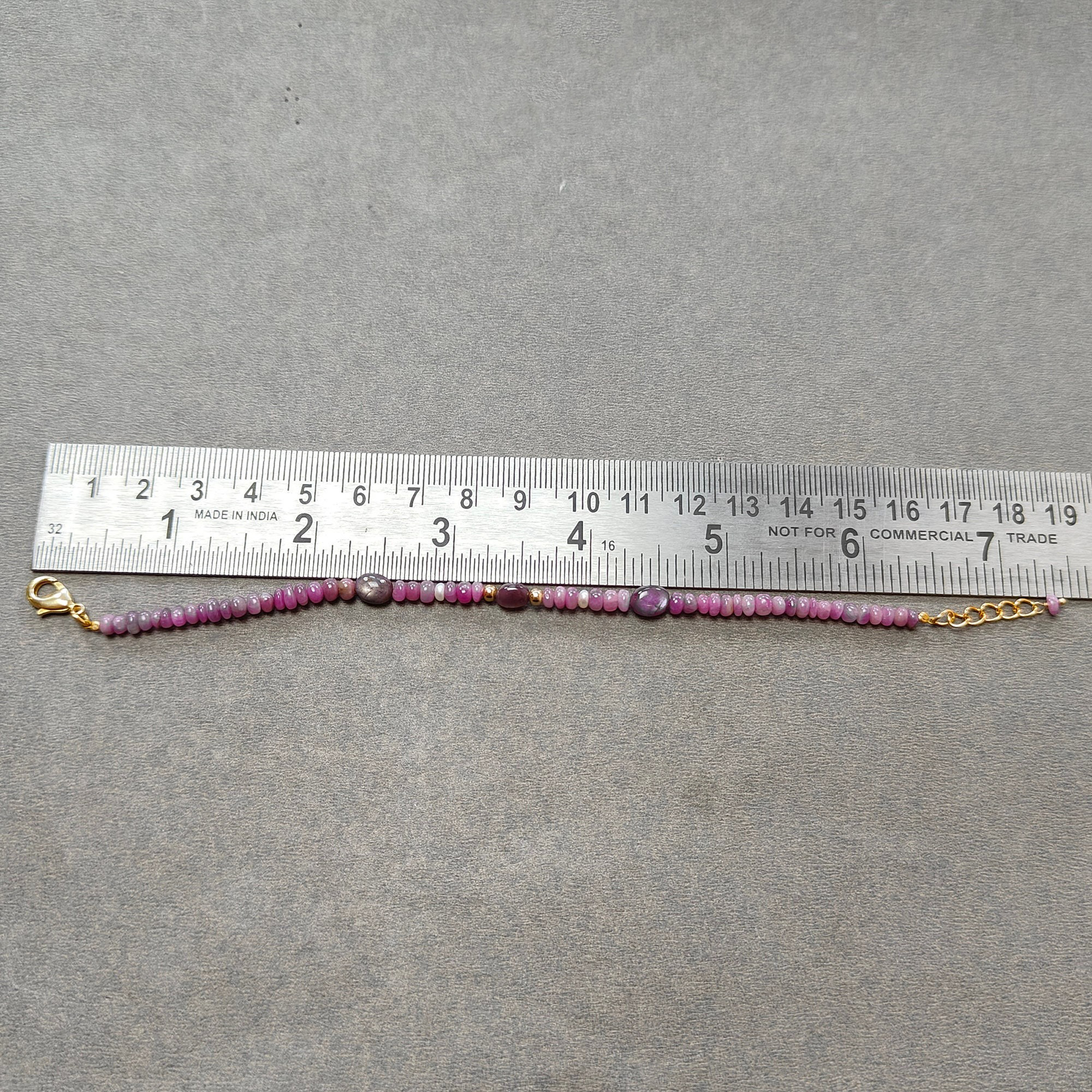 ユニセックスブレスレット