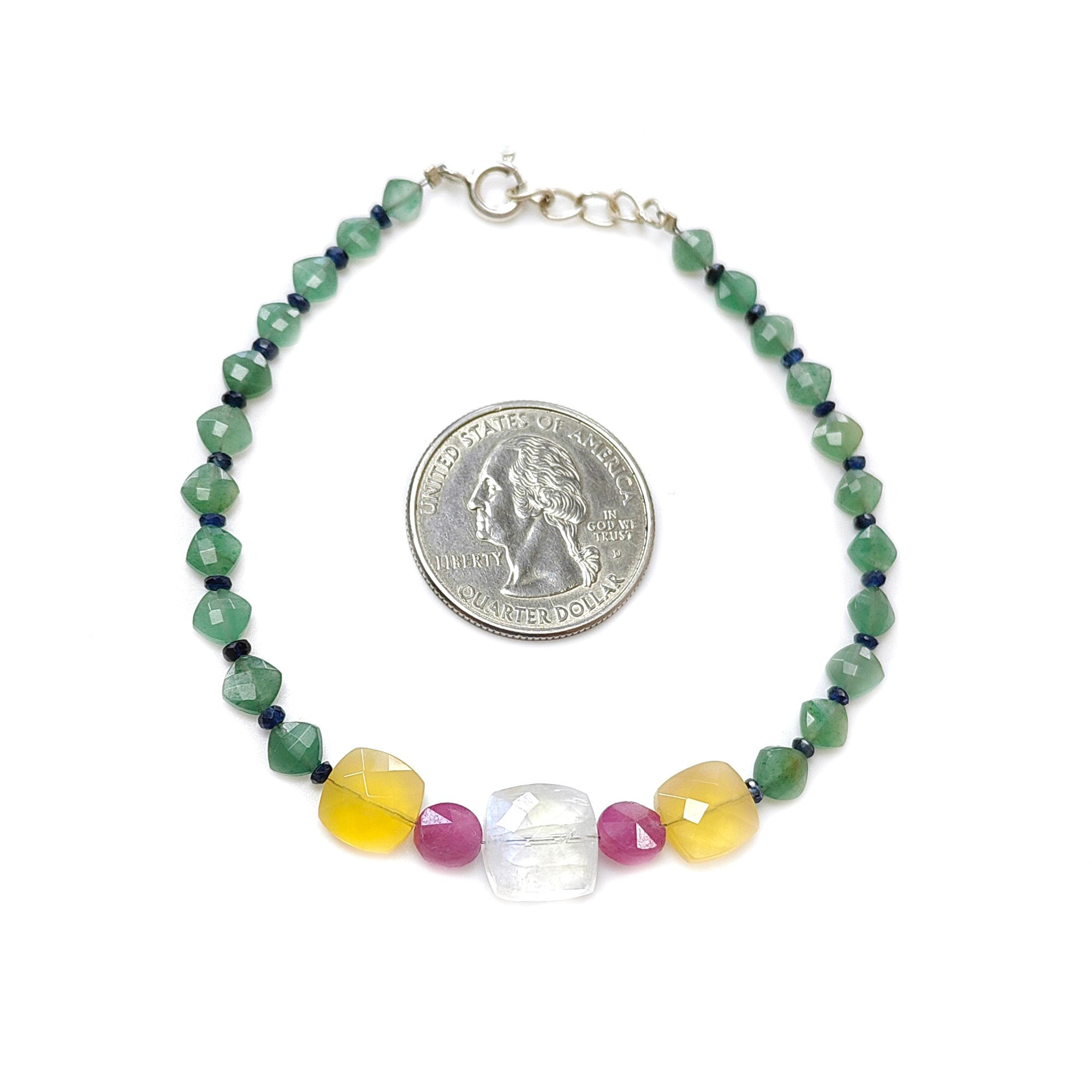 ビーズブレスレット