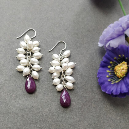 ルビーのイヤリング