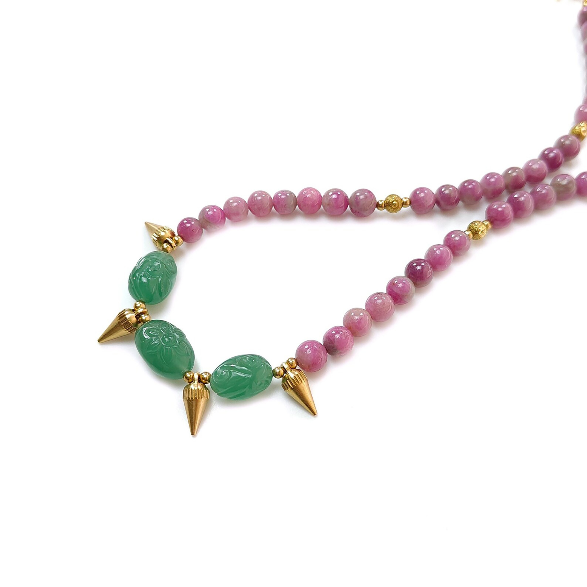 قلادة نحاسية