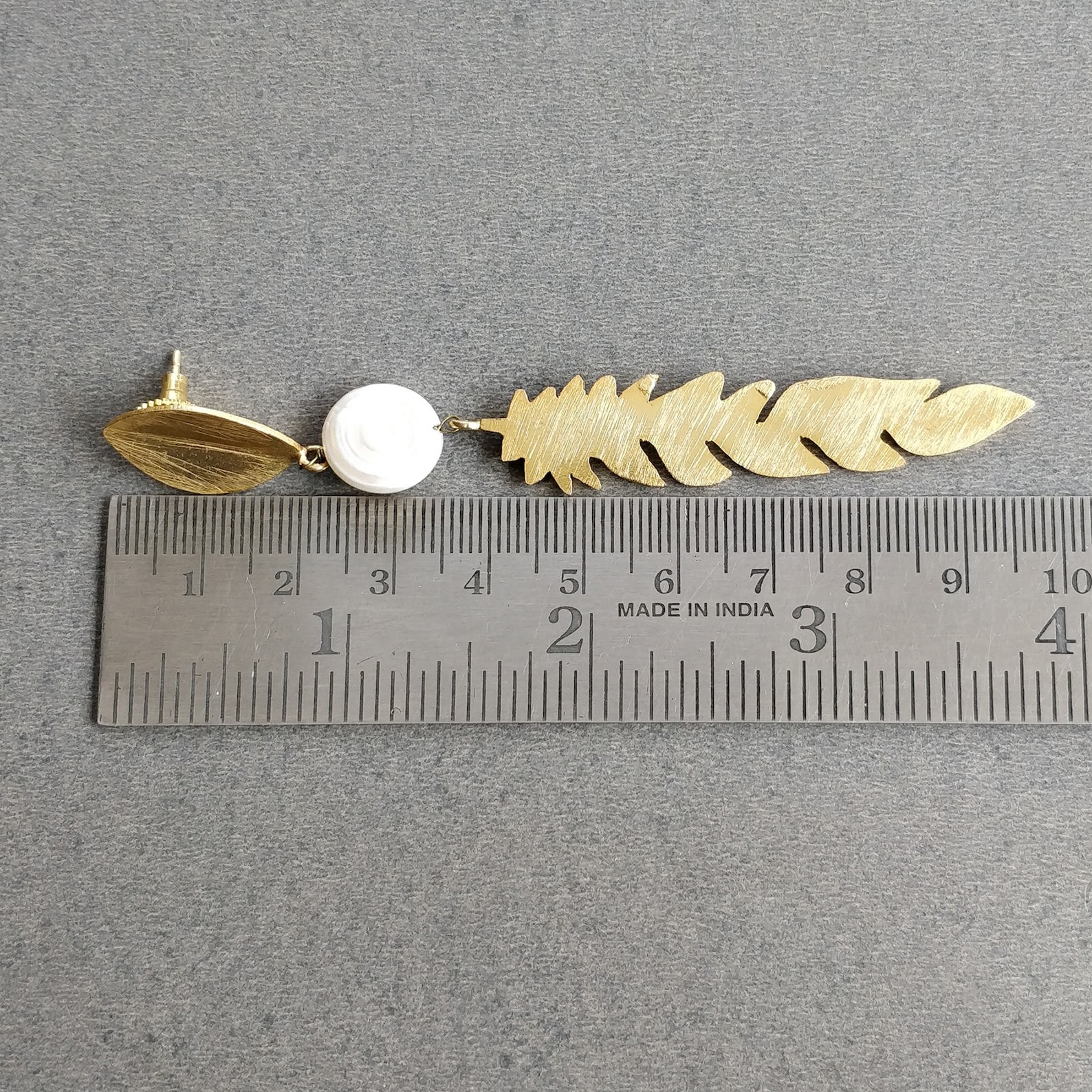 真珠のイヤリング