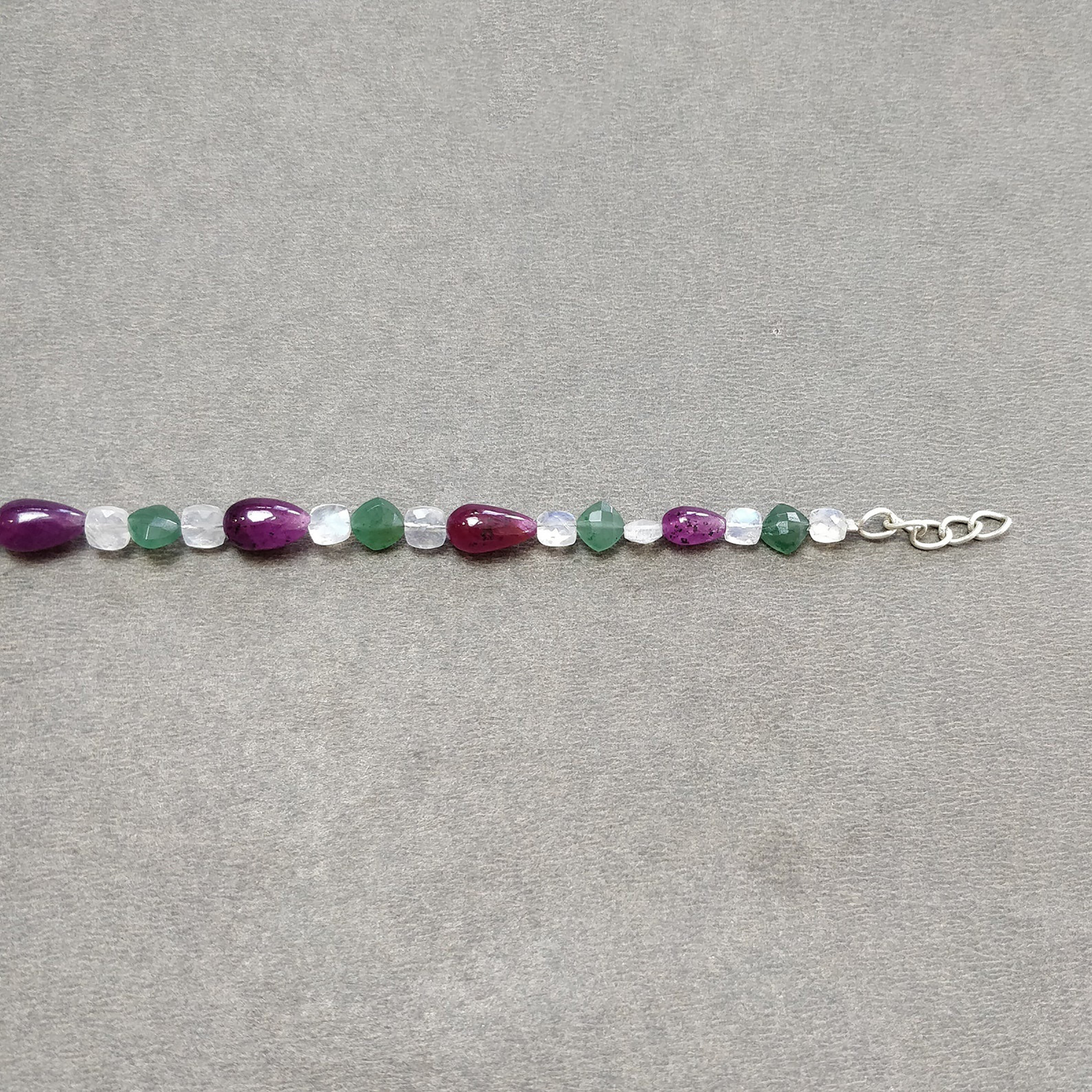 彼女へのブレスレット