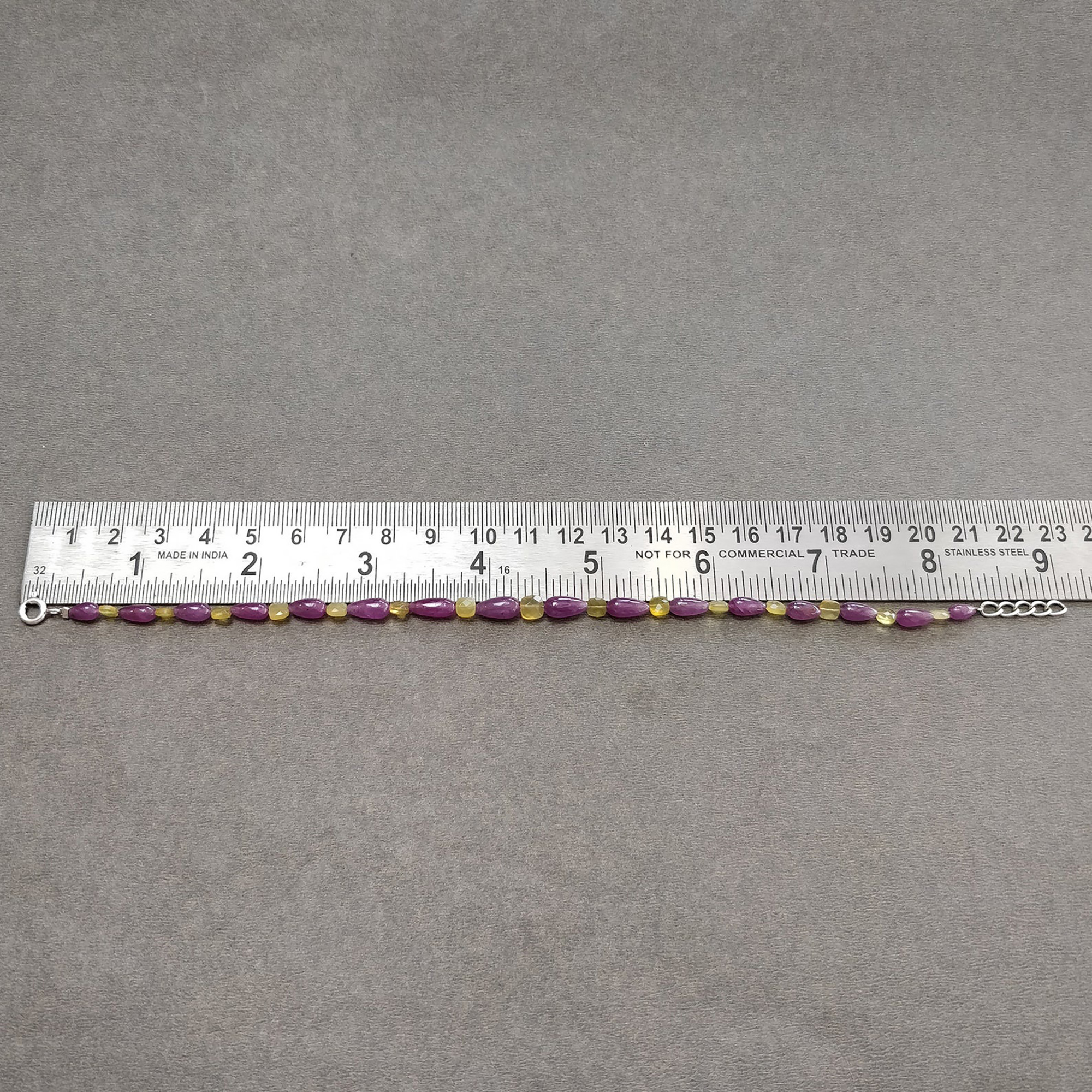 彼女へのブレスレット