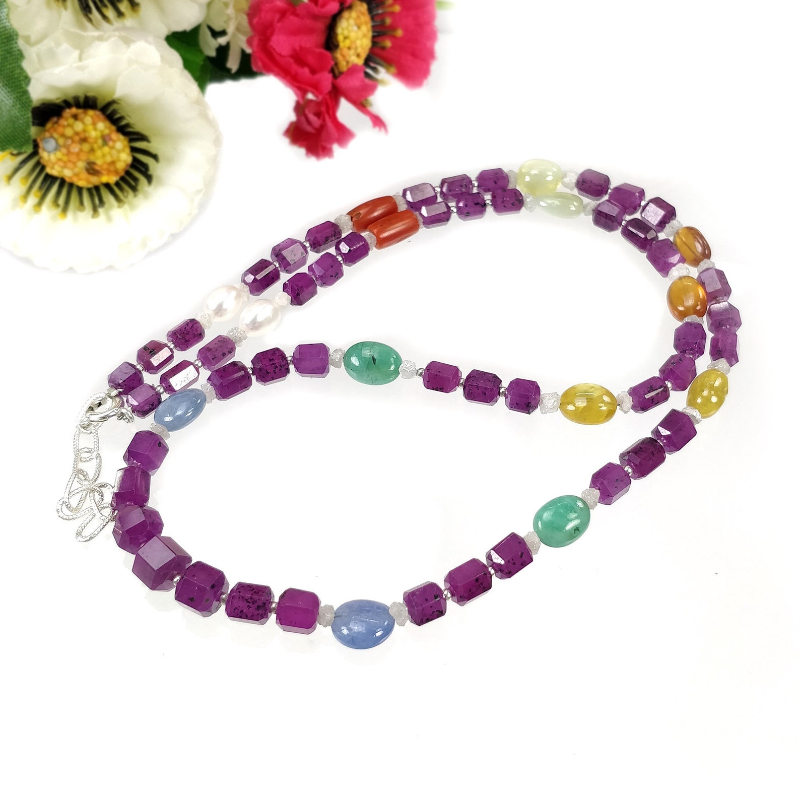 beads necklace