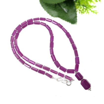 beads necklace
