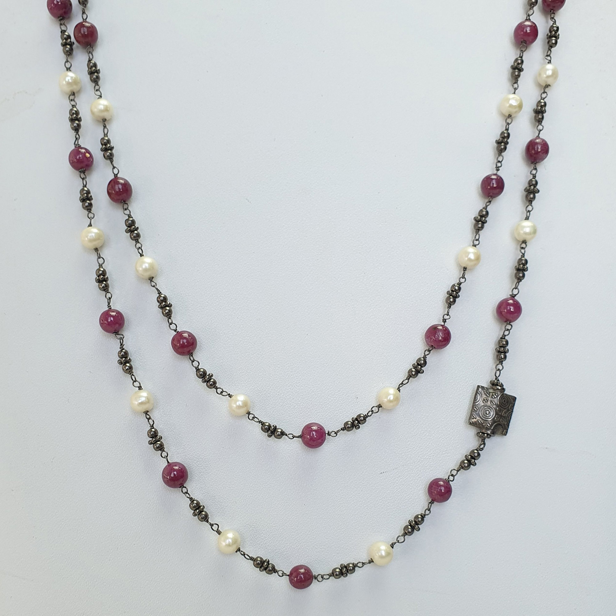 beads necklace